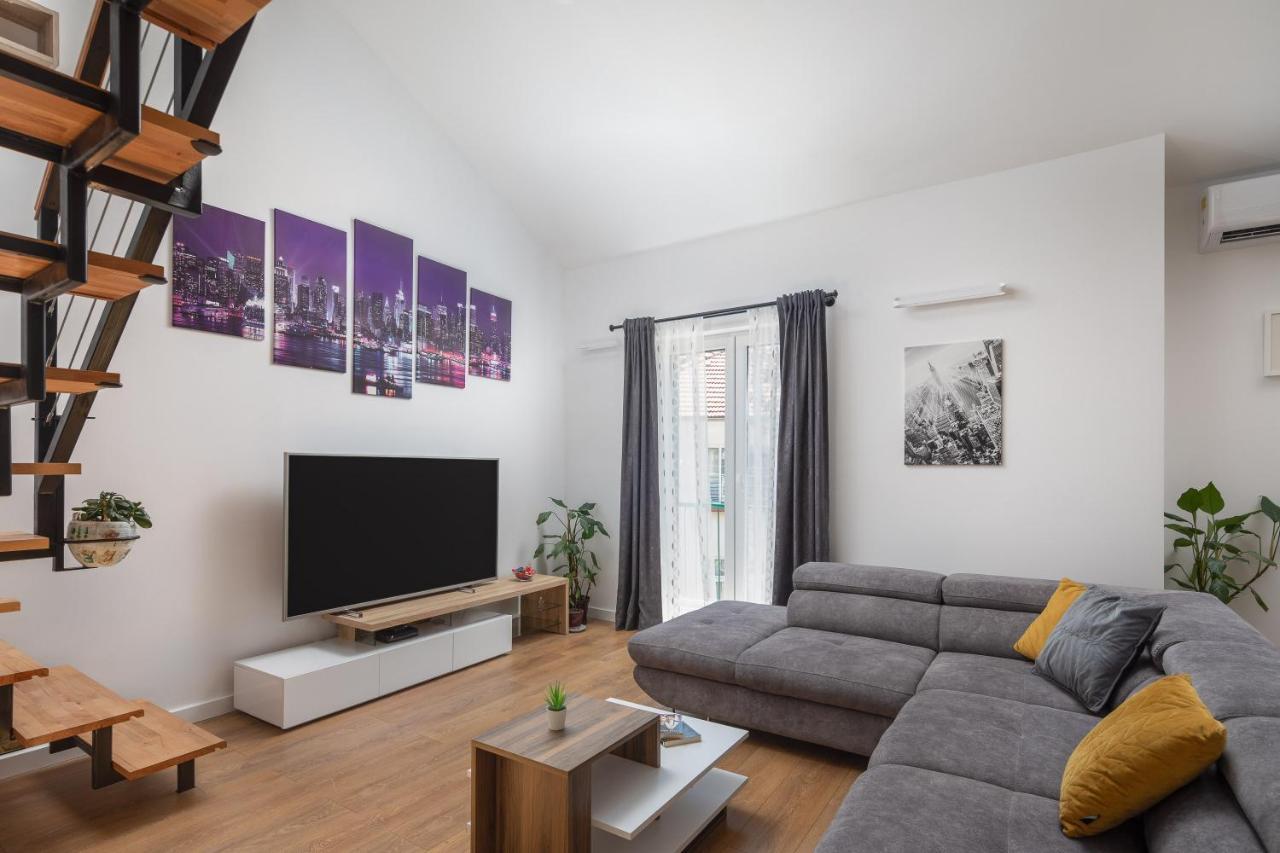 Metily Apartment Split Exteriör bild